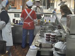 -芳婆糕团店(王府大街店)
