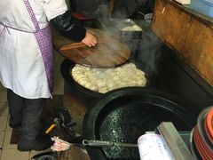 -黄阿姨锅贴大王(万航渡路店)