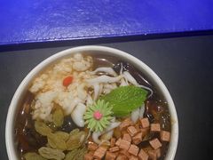 -麻六记(凤凰汇店)