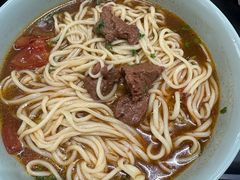 -亮亮面馆(经六路店)