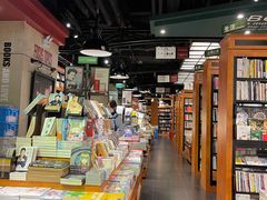 -西西弗书店&矢量咖啡(壹方购物中心店)