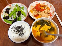 -鲸励母婴月嫂(望京店)
