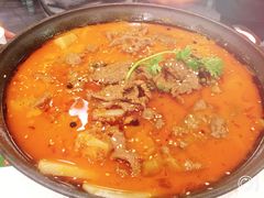 自制不老牛肉汤锅-付掌柜在成都·热炒砂锅集(金禾店)