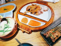 -麦麦山云南菜(复地活力城店)