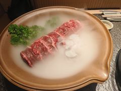 -三出山火锅(南京万象天地店)