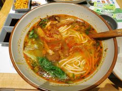 -百春原湖南牛肉粉(百联世纪店)