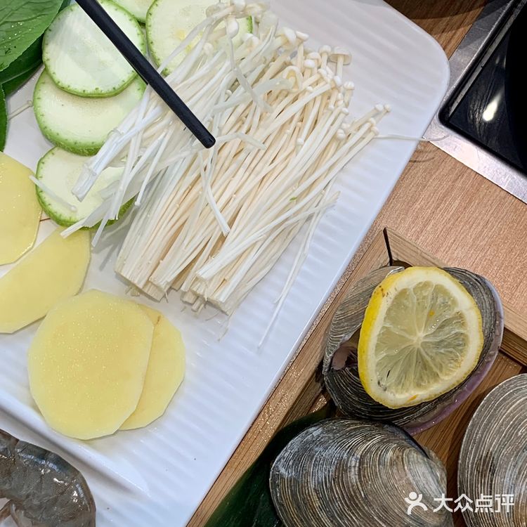 来大连旅游怎么能不尝尝海鲜面