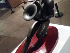 -广州人民艺术中心