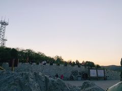 -鬼笑石后山停车场