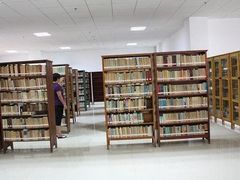 -云南省图书馆