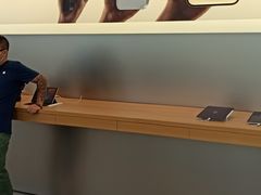 -Apple零售店(华贸购物中心店)