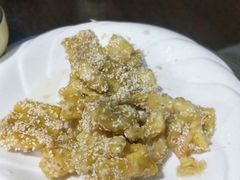 麻仁鸡蛋-金卯白肉罩火烧