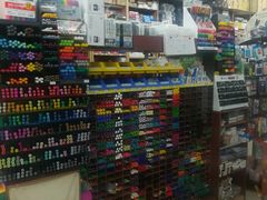 -三原色美术用品专营店(亿达新世界店)