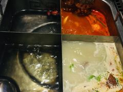 -海底捞火锅(关山保利店)