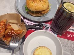 -必胜客(余姚五彩城店PH店)