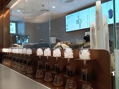 -喜茶(北京华贸购物中心店)
