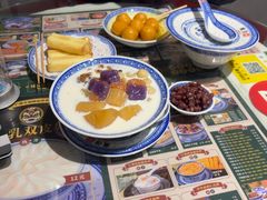 -广信牛奶甜品世家(台东店)