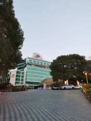 点击看大图 -中茵皇冠假日酒店·宴会厅