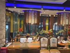 -黄泥岗·地道湖北菜(奥特莱斯店)