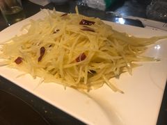 -睿柏云酒店-餐厅