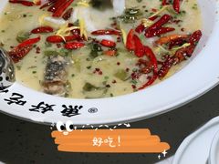 -江渔儿酸菜鱼·拔草餐厅(虎门君乐汇店)