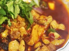 -茅屋大酒店