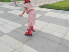 -悦动体能篮球羽毛球网球(三里河店)