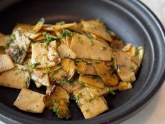 牛肝菌茴香焖笋-茹·pure vegan(博华广场店)