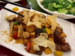 杏鲍菇炒牛柳-亮庆餐厅·粤菜·早茶(篁庄店)