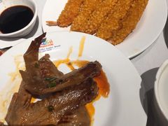 -领鲜活海鲜榴莲自助火锅(东门店)