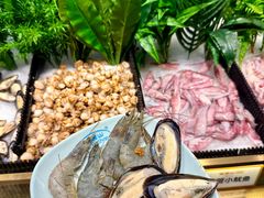 -金滏山·烤肉海鲜火锅自助(襄阳万达店)