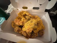 -BHC炸鸡(明洞总店)