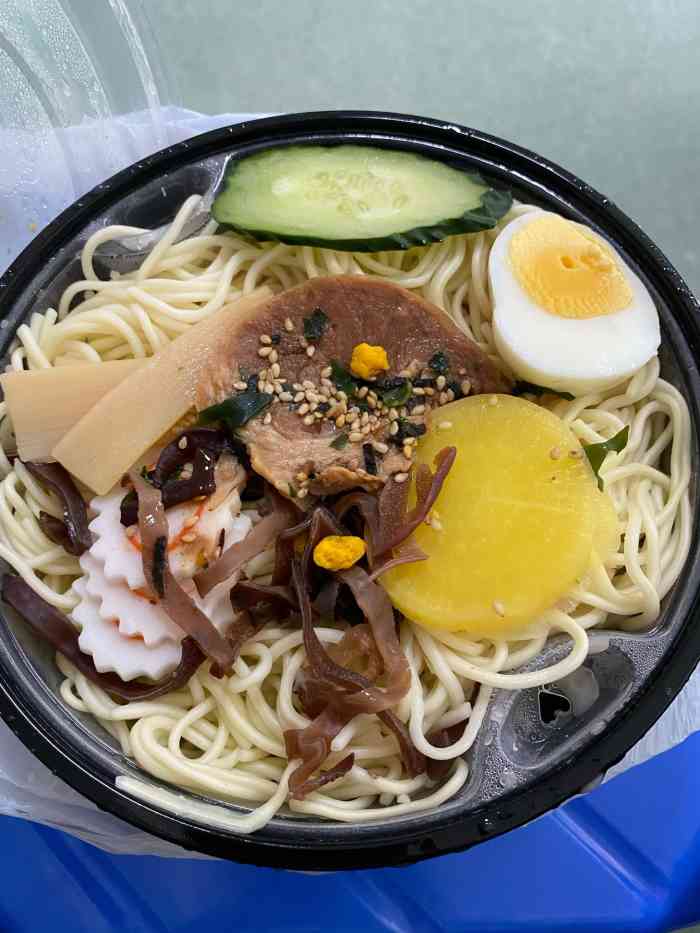 1人赞james_72652020年9月17日打分点了两碗外卖的拉面,来说说,口味不