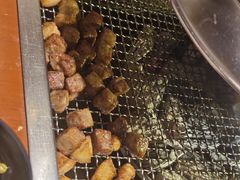 -肉甲韩国木炭烤肉(新壹街1店)
