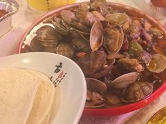 -海盗船. 龙虾烧烤. 酒馆