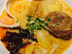 地獄叉燒拉麵-万岁寿司(万国店)