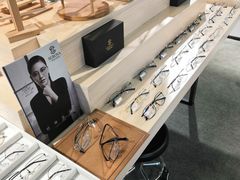 -Trend1881视光·蔡司视觉(领展广场店)