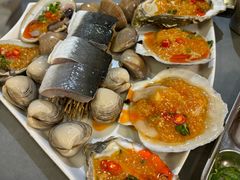 -围炉肉舍•炭烤活鳗•丹东海鲜烤肉(步行街店)