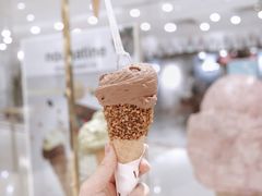 榛子巧克力冰激凌-VENCHI 闻绮(北京国贸商城店)