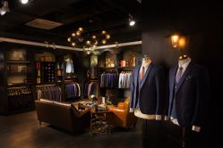 -艾米丽婚纱礼服