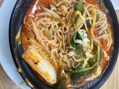 -曹宝林砂锅麻辣烫(星光路店)