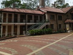 -香港大学