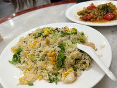 咸鱼鸡粒炒饭-华峰食馆(氹仔店)