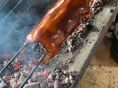 -黄记四更烤乳猪店