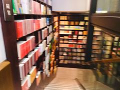 -新华书店(新街口旗舰店)