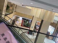 -东豪园林海鲜酒家(南港路辅路店)