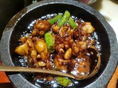 石锅杭椒牛蛙-桂满陇-十里风荷(合生汇店)