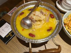 -六月雪干锅(涪城万达广场店)