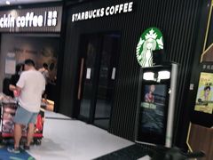 -瑞幸咖啡(西铁营万达广场店)