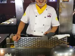 -利昂法式铁板主题餐厅(新奥购物中心店)